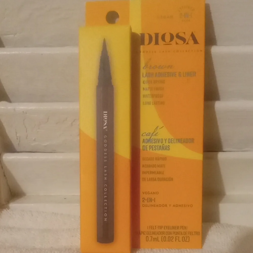 NIP☆ Diosa Lash Adhesive Liner